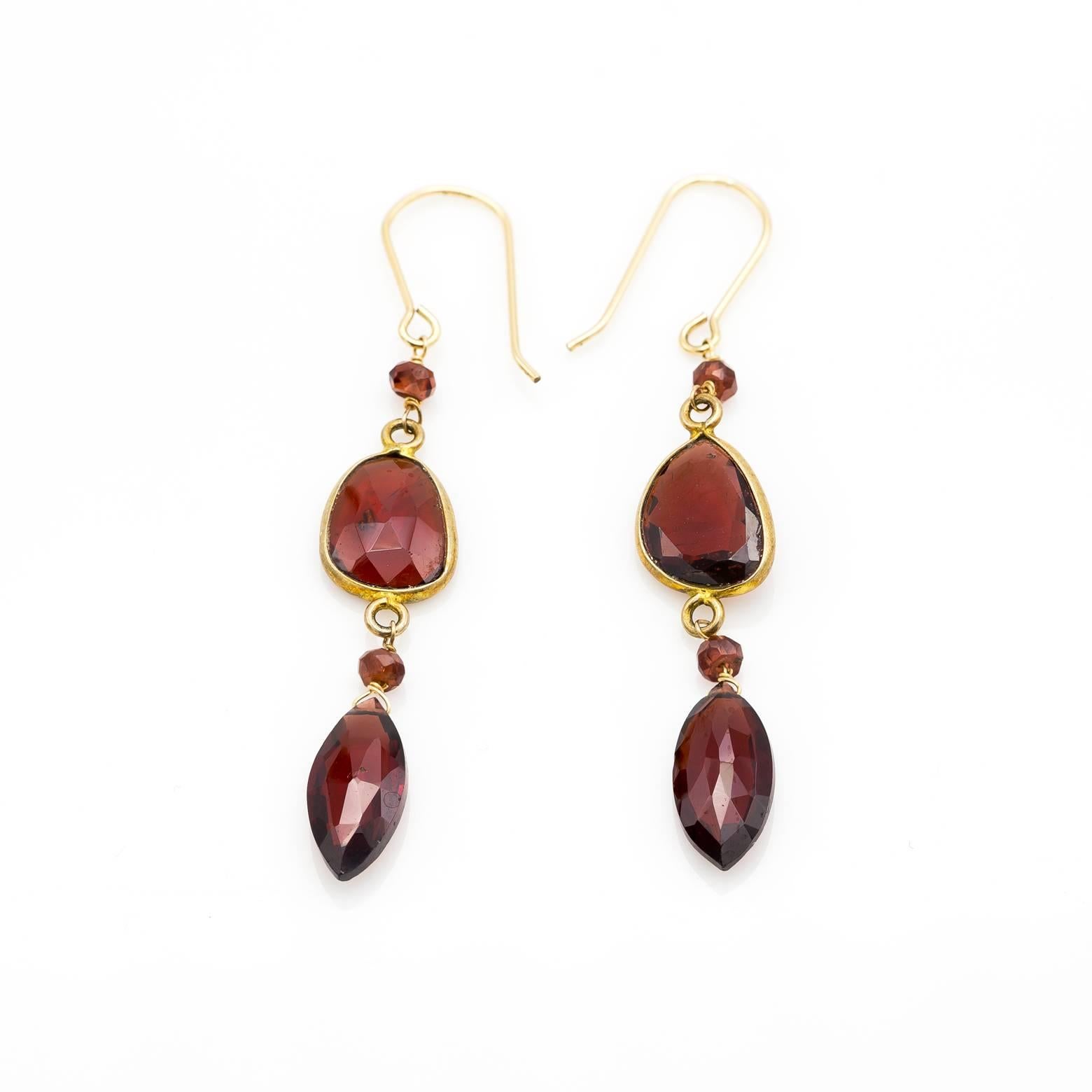 Modern Marquise Faceted Garnet and Gold Dangle Drop Earrings