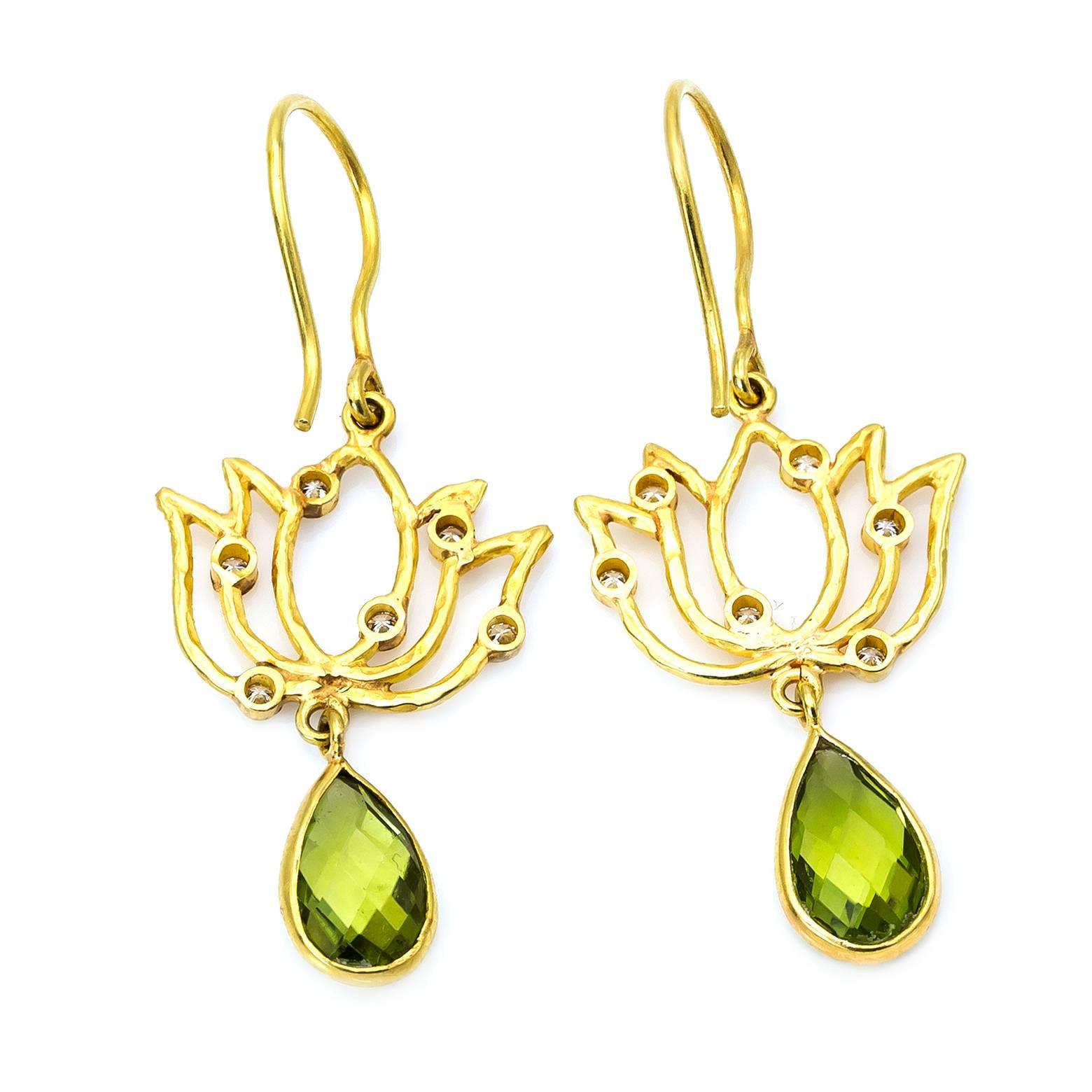 Modern Green Peridot Diamonds Gold Lotus Earrings 