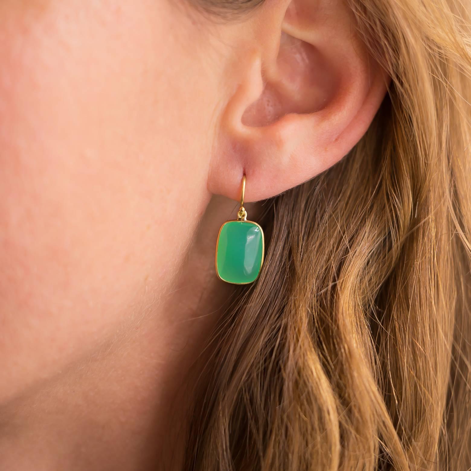 Rectangle Green Chrysoprase 18k Gold Earrings  1