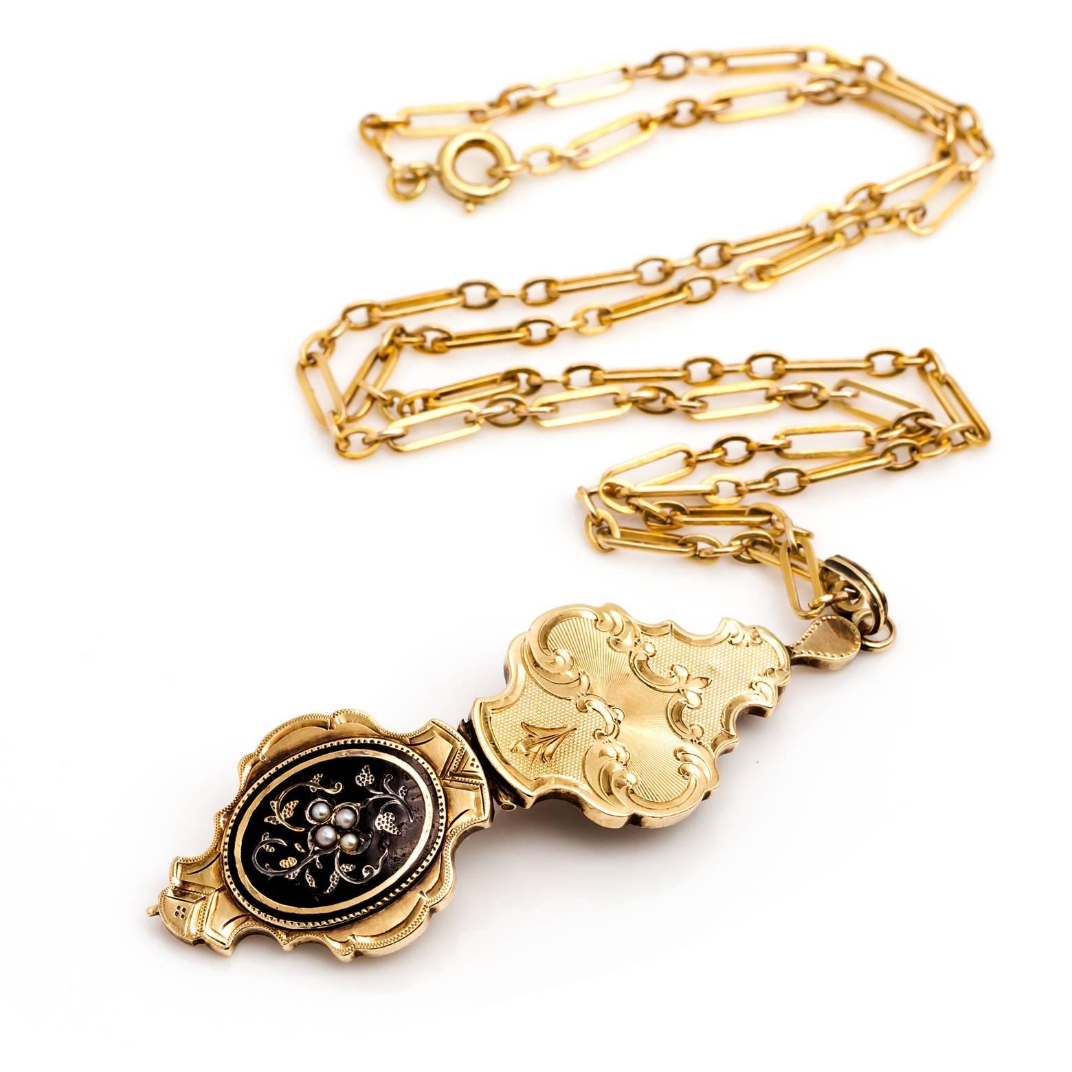 Antique Black Enamel, Pearl and Gold Locket in a Floral Design For Sale 4