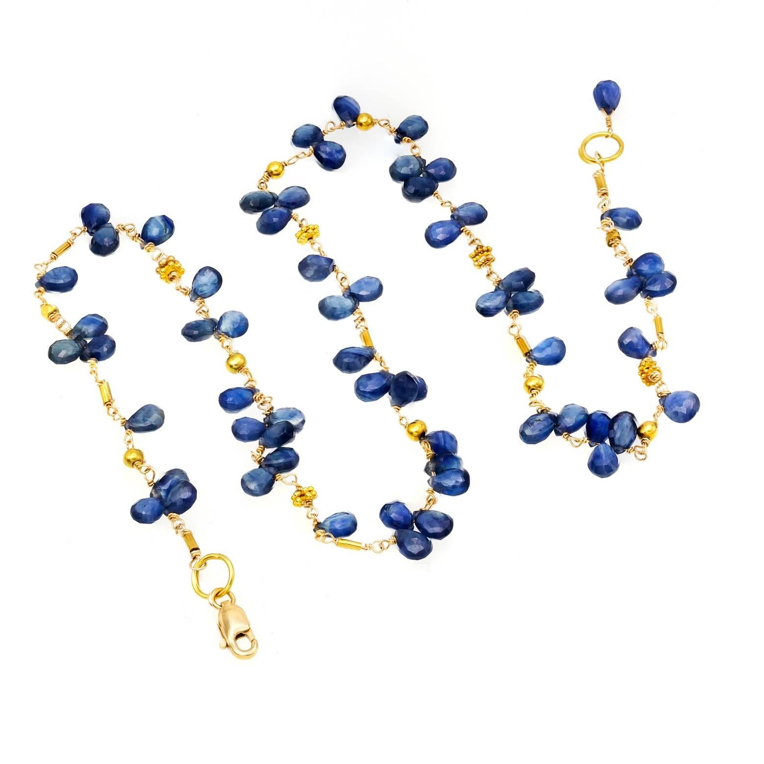 Blauer blauer Saphir Briolette-Halskette aus 18 Karat Gelbgold im Zustand „Hervorragend“ im Angebot in Berkeley, CA