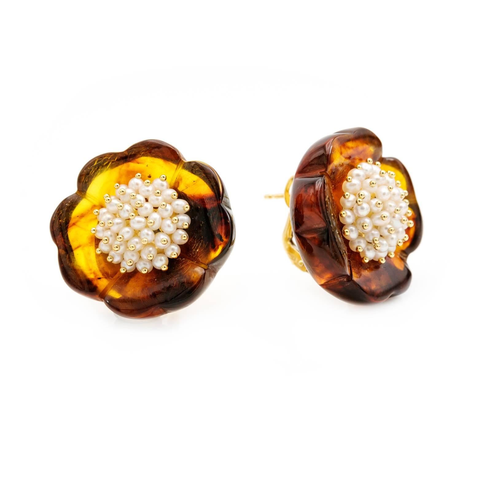 These Italian amber and pearl clip and post earrings are absolutely sophisticated with freshwater pearls in 18K yellow gold. 