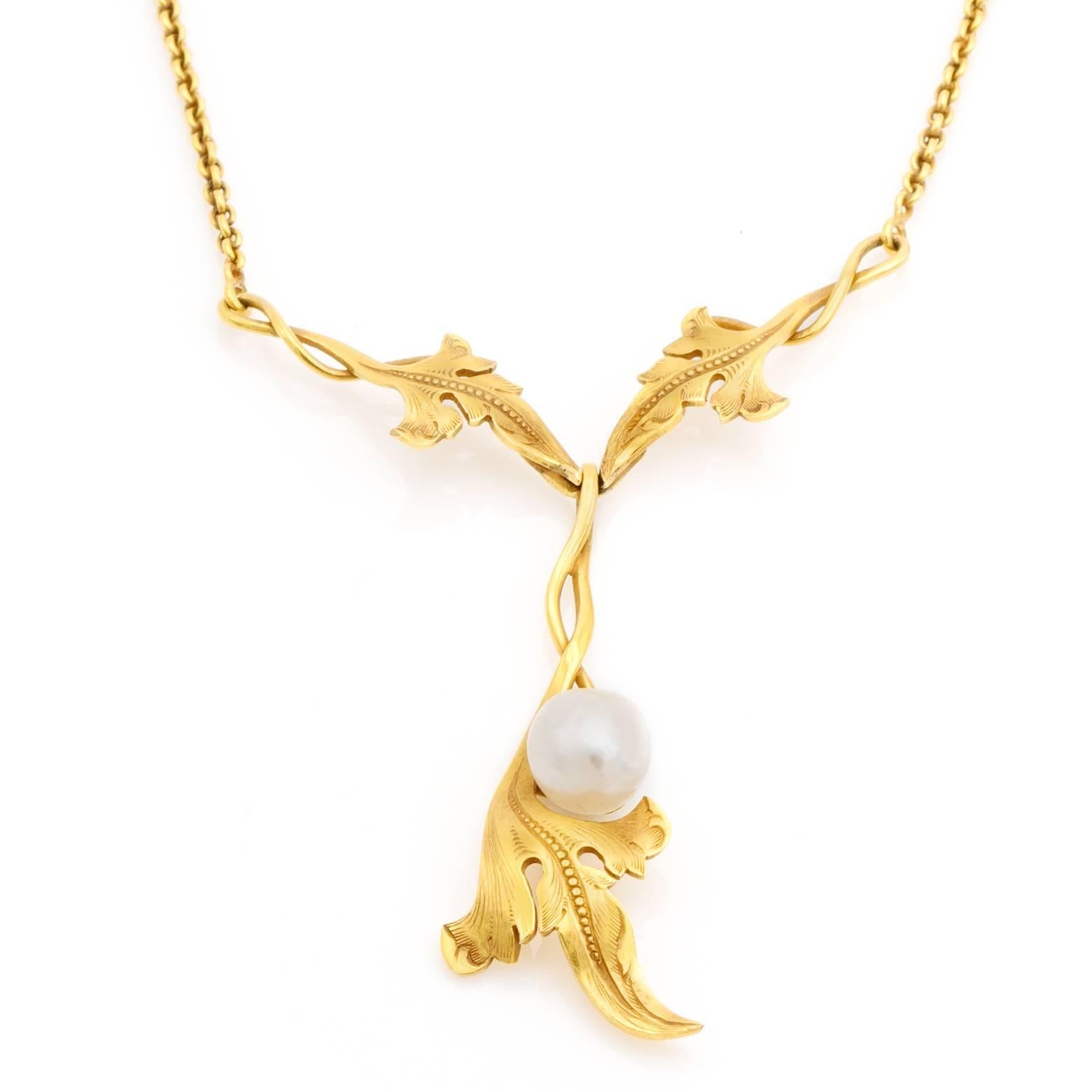 Antique Gold Necklace Art Nouveau Style Natural Pearl In Good Condition For Sale In Berkeley, CA