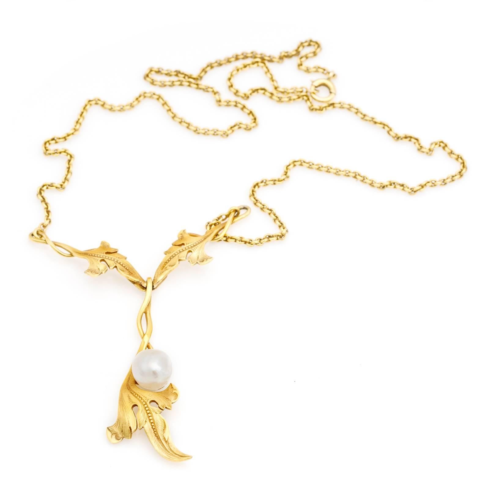 Antique Gold Necklace Art Nouveau Style Natural Pearl For Sale 1