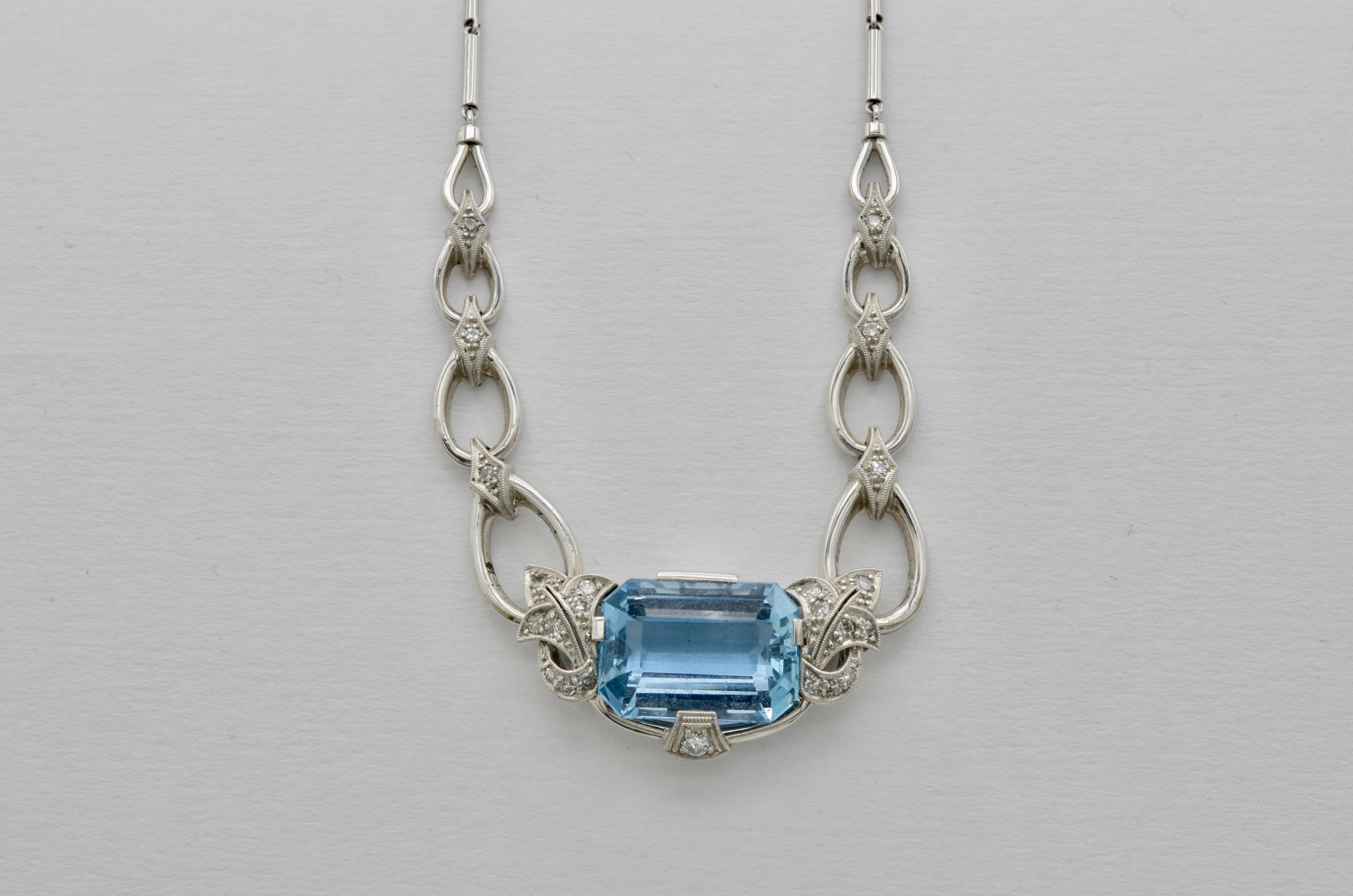 Retro 60's Aquamarine Diamond Gold Necklace In Excellent Condition For Sale In Berkeley, CA