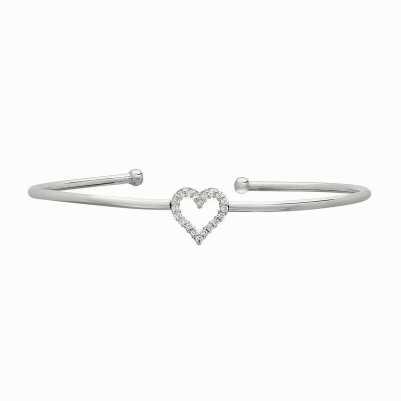 Contemporaneo Bracciale a cuore con diamanti naturali da 0,25 carati, oro bianco 14K in vendita