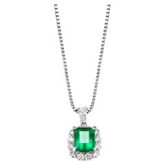 Pendentif en émeraude colombienne et diamant de 1,11 carat, de couleur naturelle et d'un vert vif
