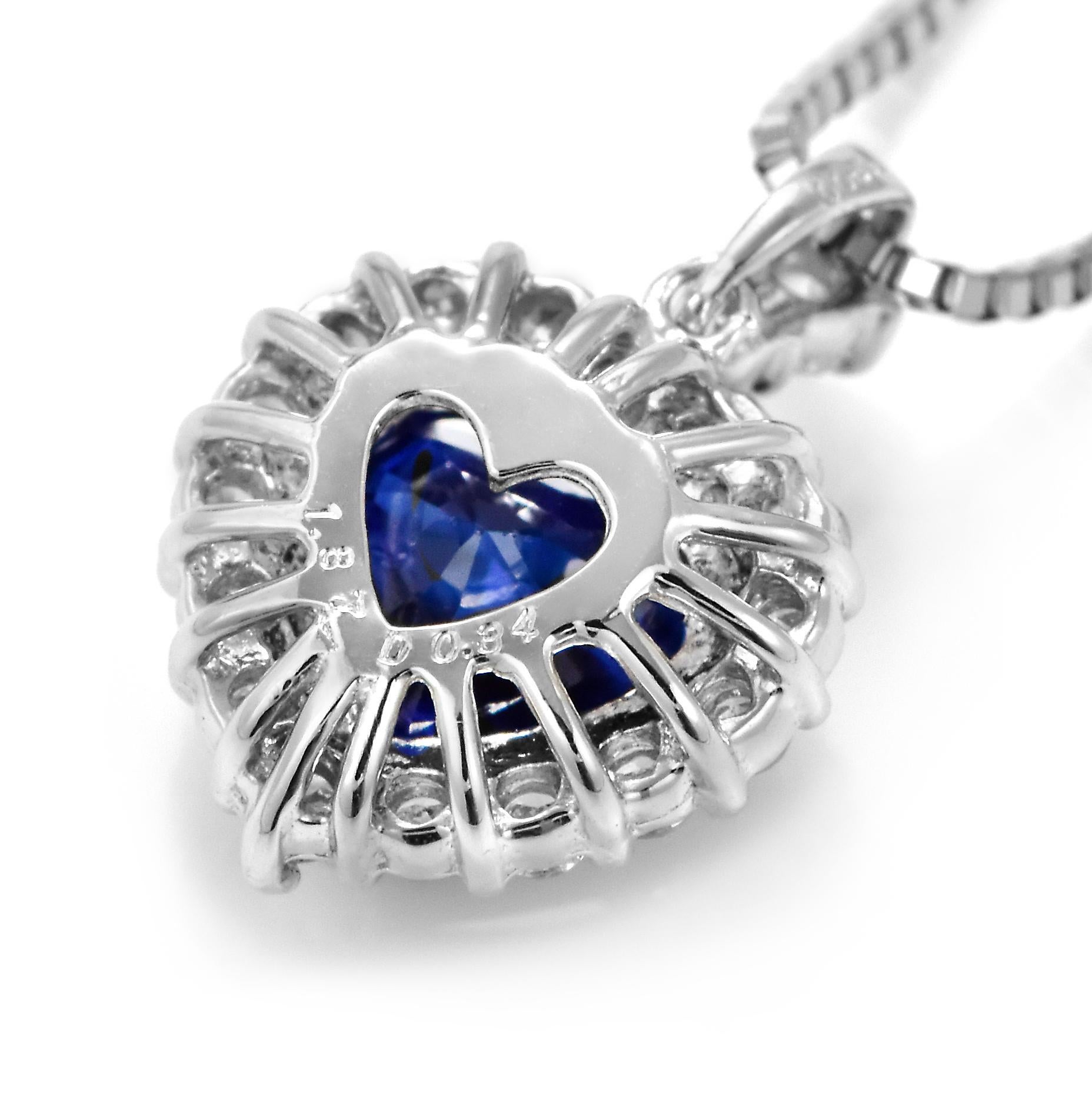 Pendentif en platine avec saphir bleu royal et diamant de 1,87 carat naturel en vente 2