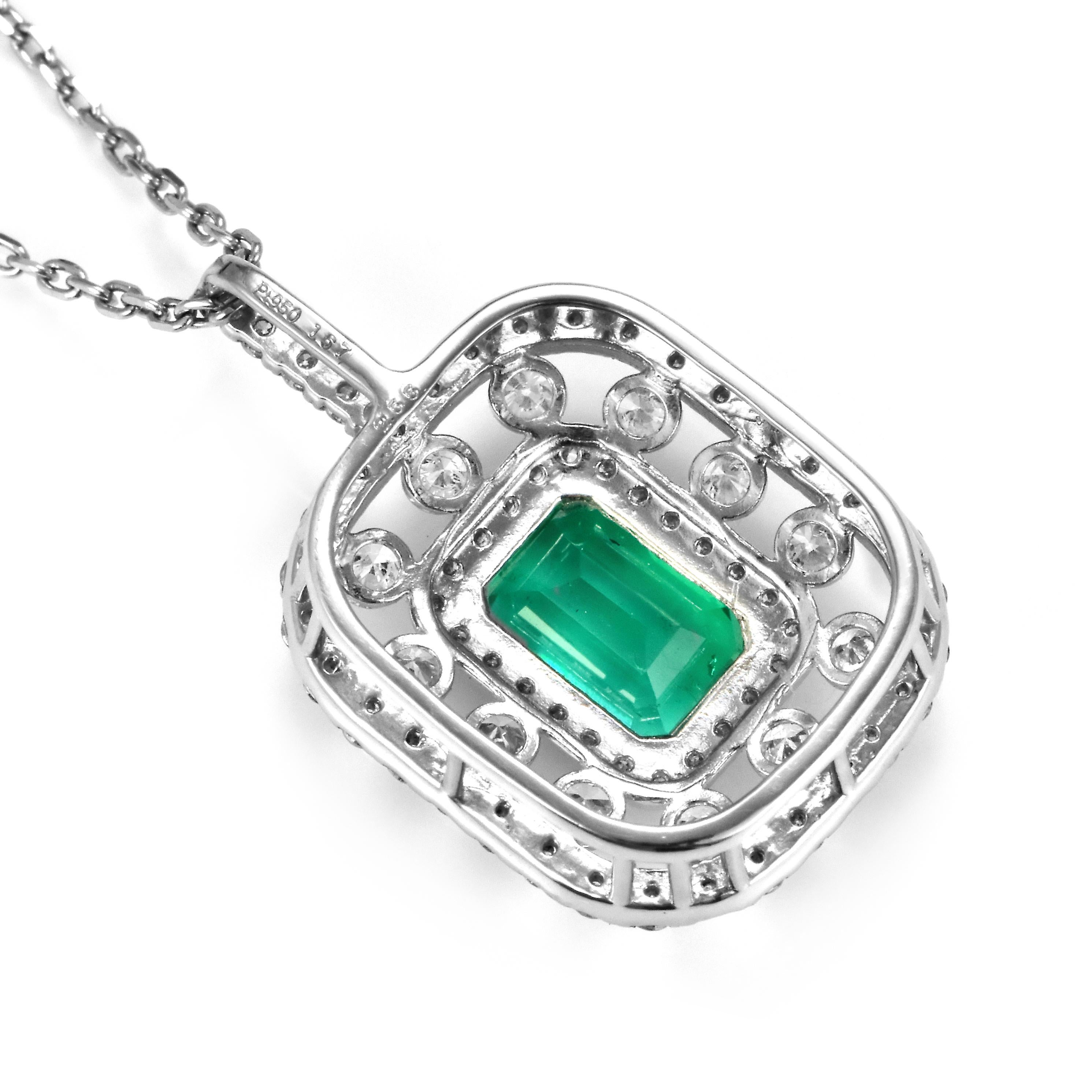 GIA zertifiziert 2,55 Karat natürlichen kolumbianischen Smaragd Anhänger in Platin gemacht (Moderne) im Angebot