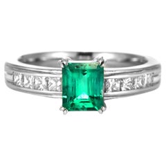 0.93 Carat Natural Colombian Vivid-Green Emerald & Diamond Ring Set in Platinum