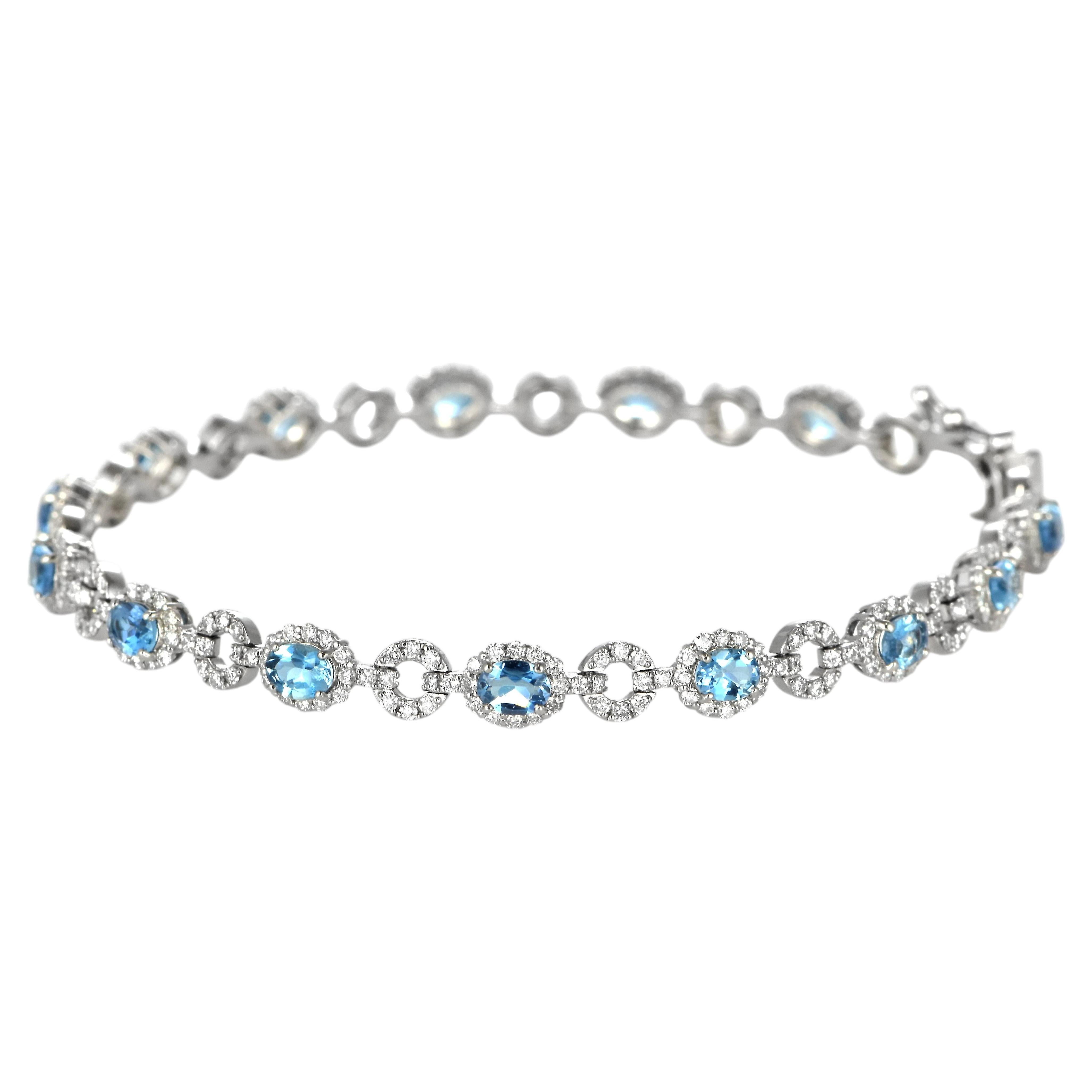 2.28 Carat Natural Aquamarine and Diamond Tennis Bracelet Made in Platinum For Sale