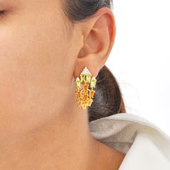 Orecchini a bottone in oro giallo 14 carati con citrino, peridoto e diamanti, con design a cascata e taglio baguette affusolato