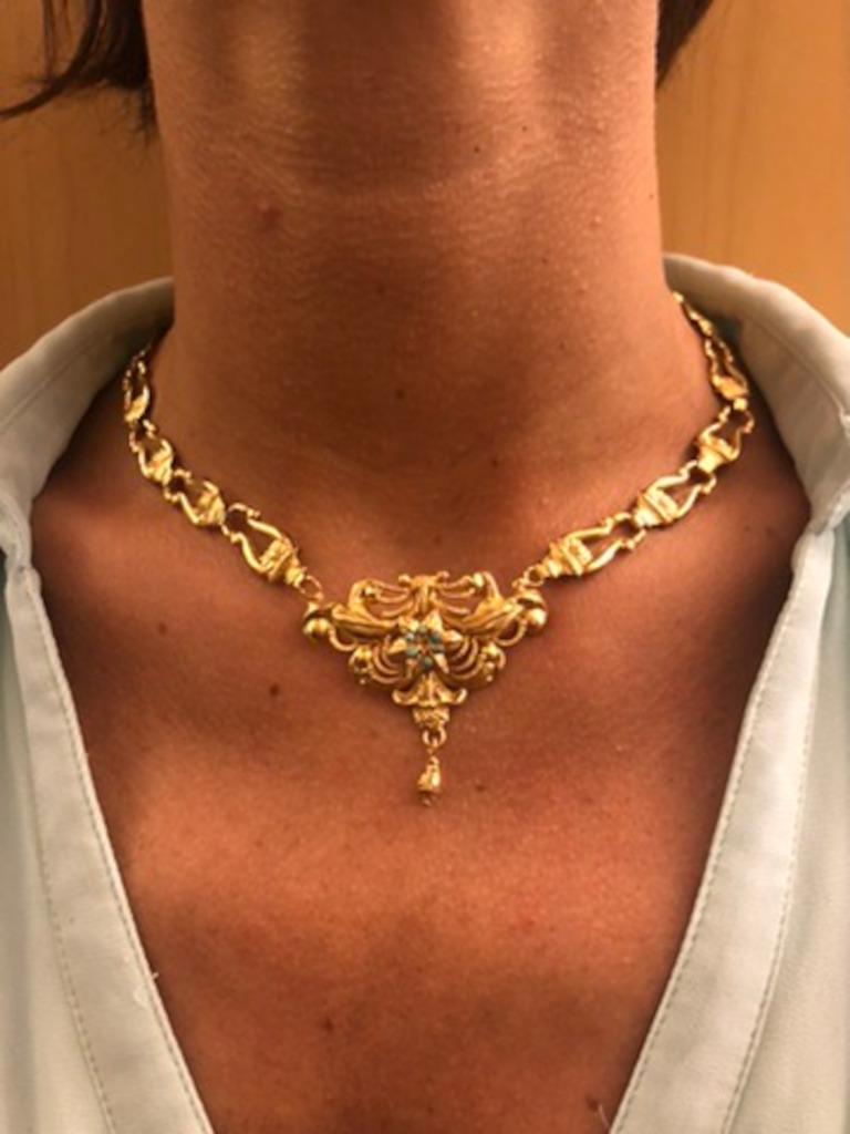 Collier en or gaufré 22 carats en vente 2