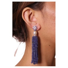 Boucles d'oreilles à pampilles en perles et diamants avec saphir bleu vif