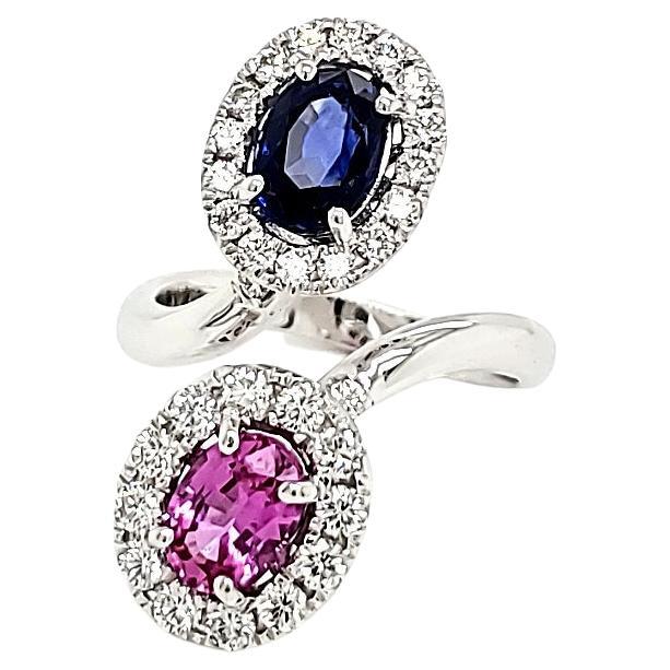 Dual Coloured Ring of Blue and Pink Sapphire Intertwined Together For Sale