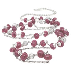 Collier de perles de rubis africain sur chaîne en or 18k