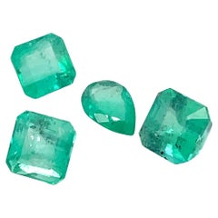 Emerald and Pear-Shaped Emeralds Cts 7.14