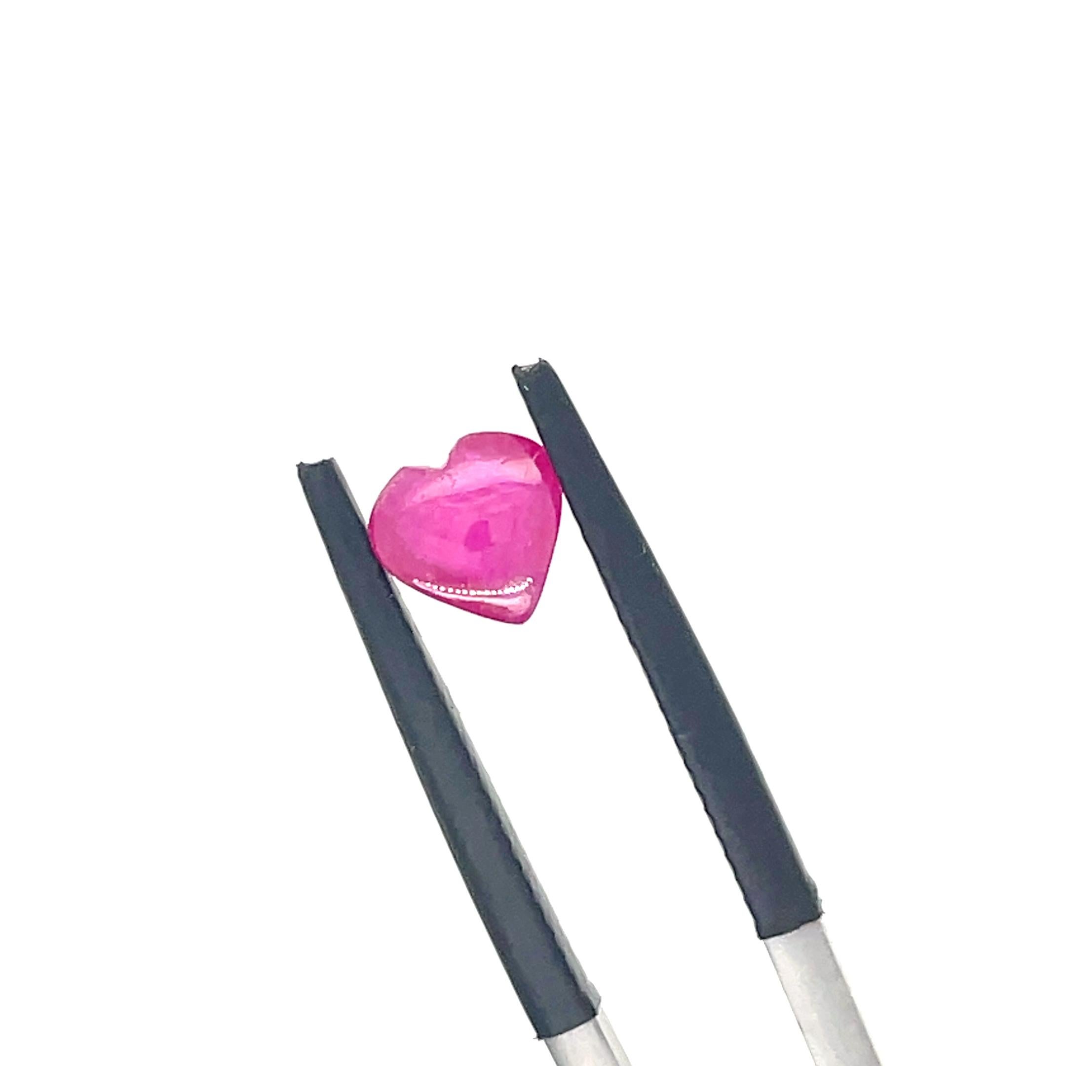 11 Ruby Heart Cabochons Cts 9.17 For Sale 2