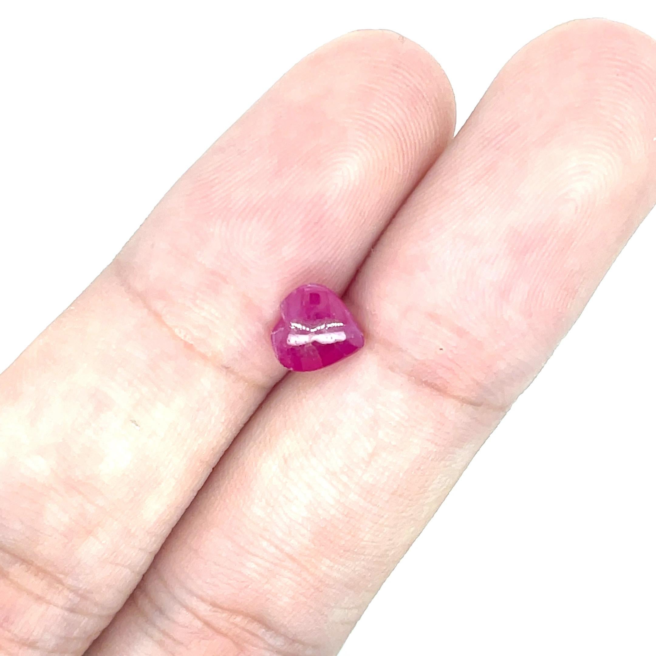 11 Ruby Heart Cabochons Cts 9.17 For Sale 6