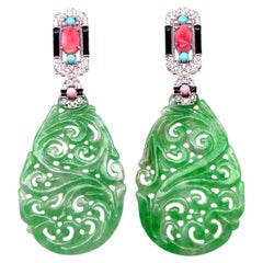 Ohrringe mit grünen Jadeit-Jade-Tropfen, Diamanten, Muschelperlen und Türkis, 18 Karat Weißgold