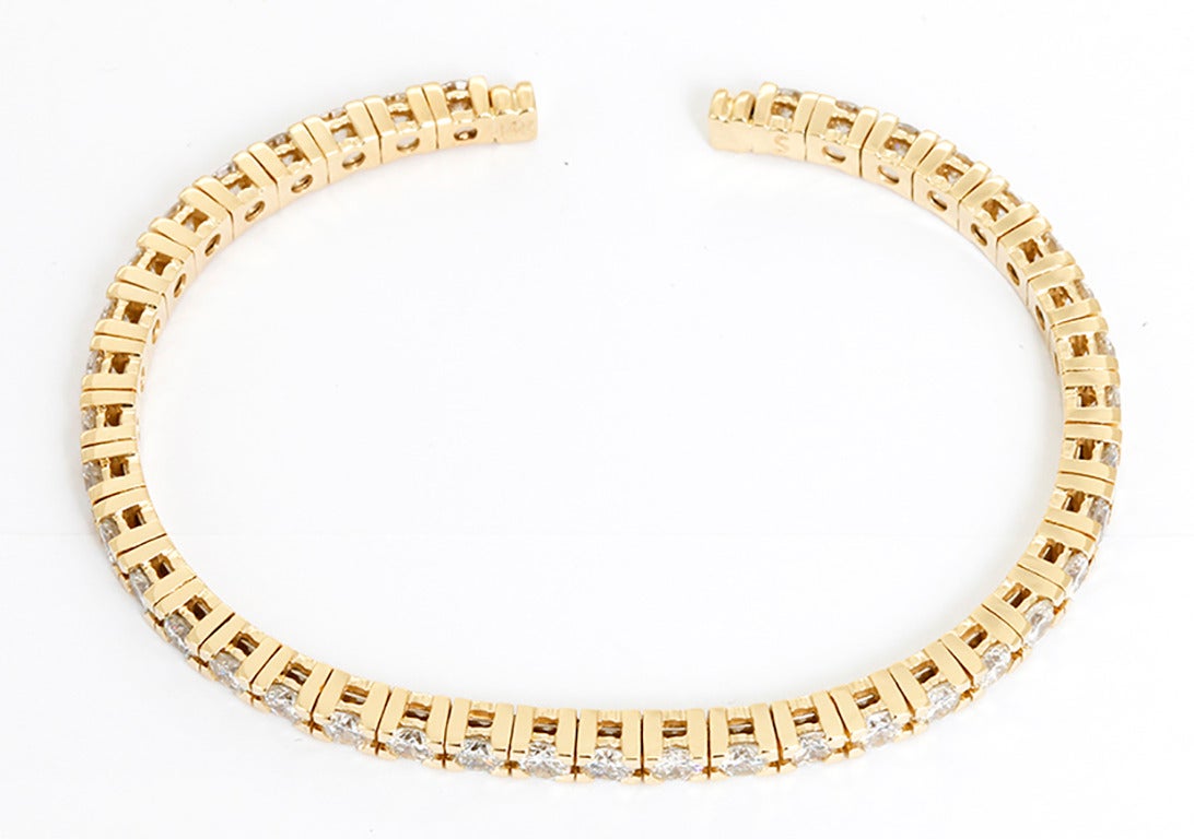 Modern Beautiful Sparkling Diamond Gold Cuff Bracelet