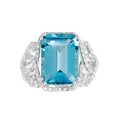 Stunning Blue Topaz Diamond Gold Cocktail Ring