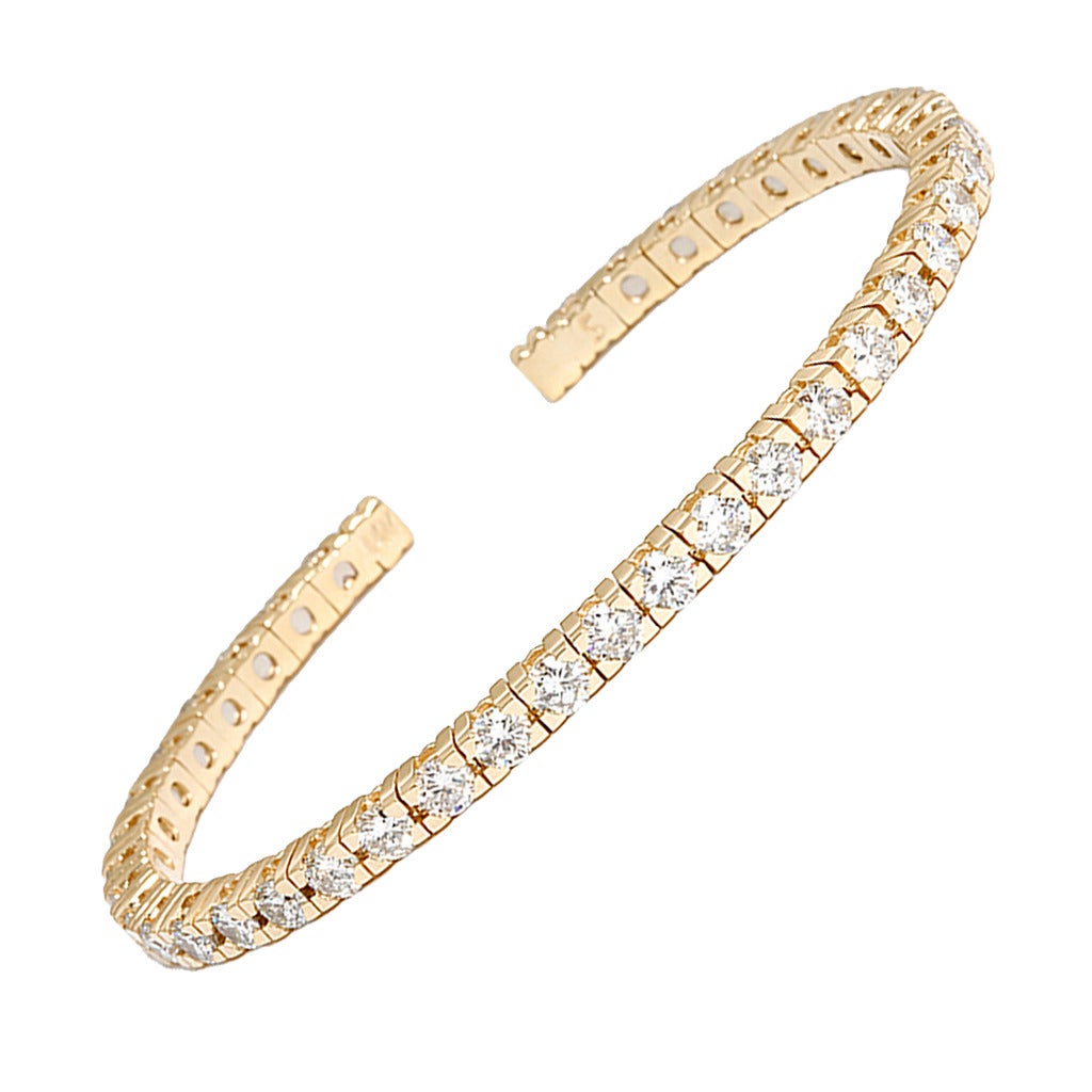 Beautiful Sparkling Diamond Gold Cuff Bracelet