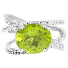 Vintage Amazing Peridot Diamond Gold Ring