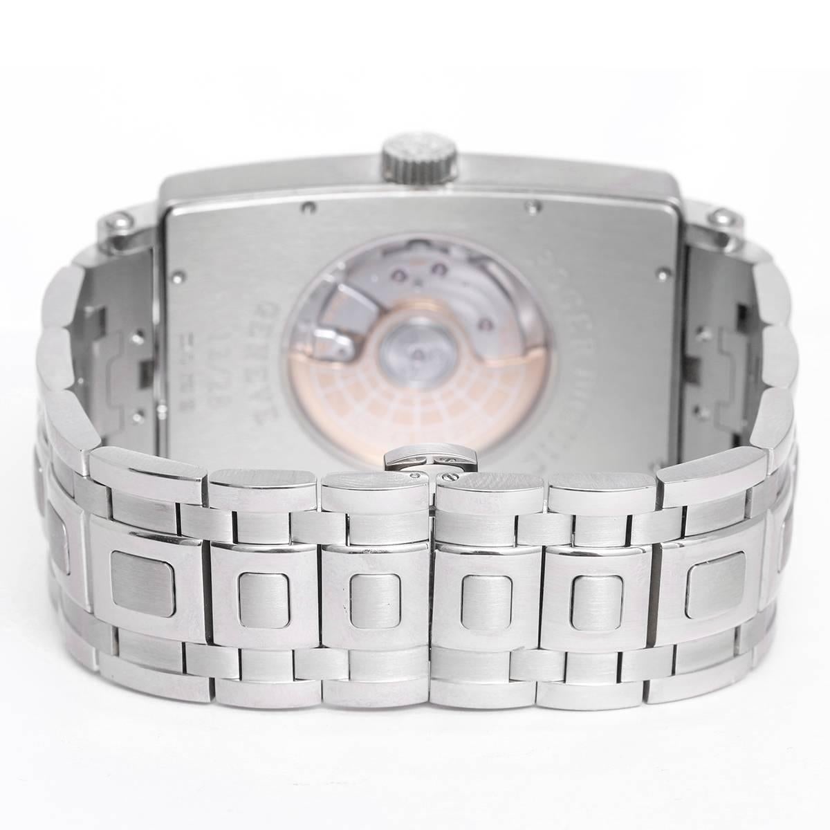 Roger Dubuis Much More White Gold Limited Edition Automatic Wristwatch In Excellent Condition In Dallas, TX