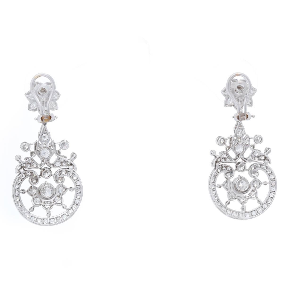 Fred Leighton diamond Drop Earrings - . Beautiful and exquisite Platinum earrings.  Approx. 8.67 cts of Diamonds. Total weight 20 grams. These elegant earrings were sold by Fred Leighton Boutique..