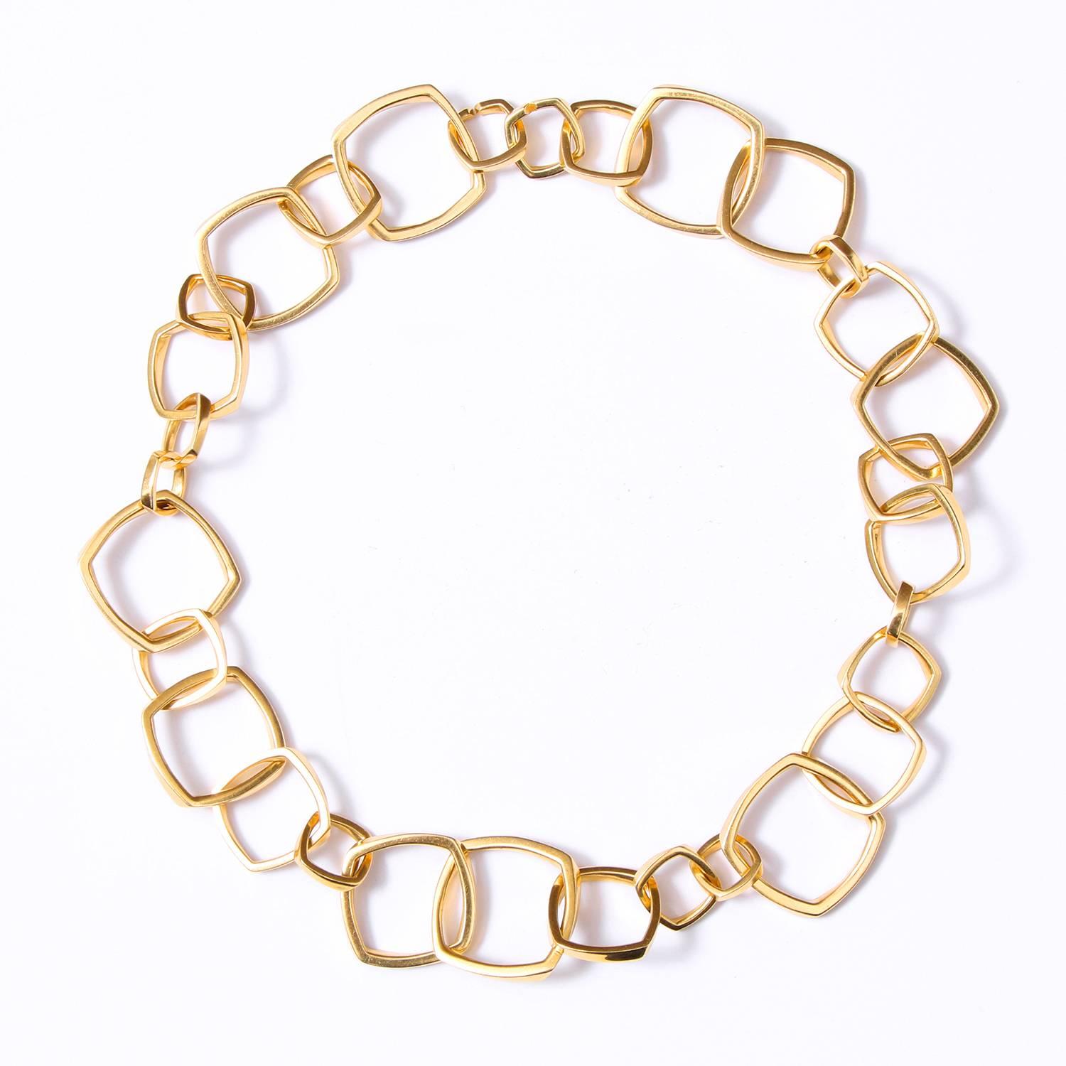  Tiffany & Co by  Frank Gehry Square Link Necklace - . Elegant Tiffany & Co by Frank Gehry Square Link Necklace 18K Yellow Gold. Hallmark Tiffany & Co. and Gehry. Total weight 129.8 grams. Length 19  inches.