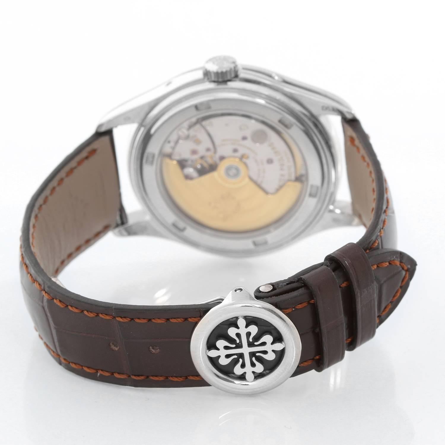 Women's or Men's Patek Philippe White Gold Annual Calendar Automatic Wristwatch Ref 5146G