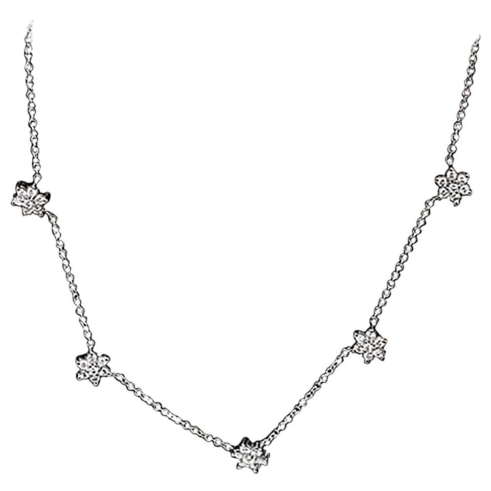 Amazing Diamond Gold Flower Motif Necklace