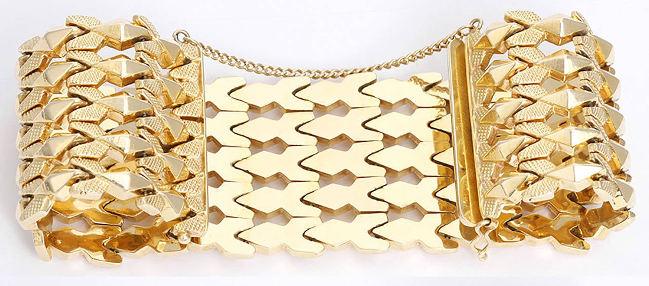 Women's Woven Textured Polished Gold Bracelet