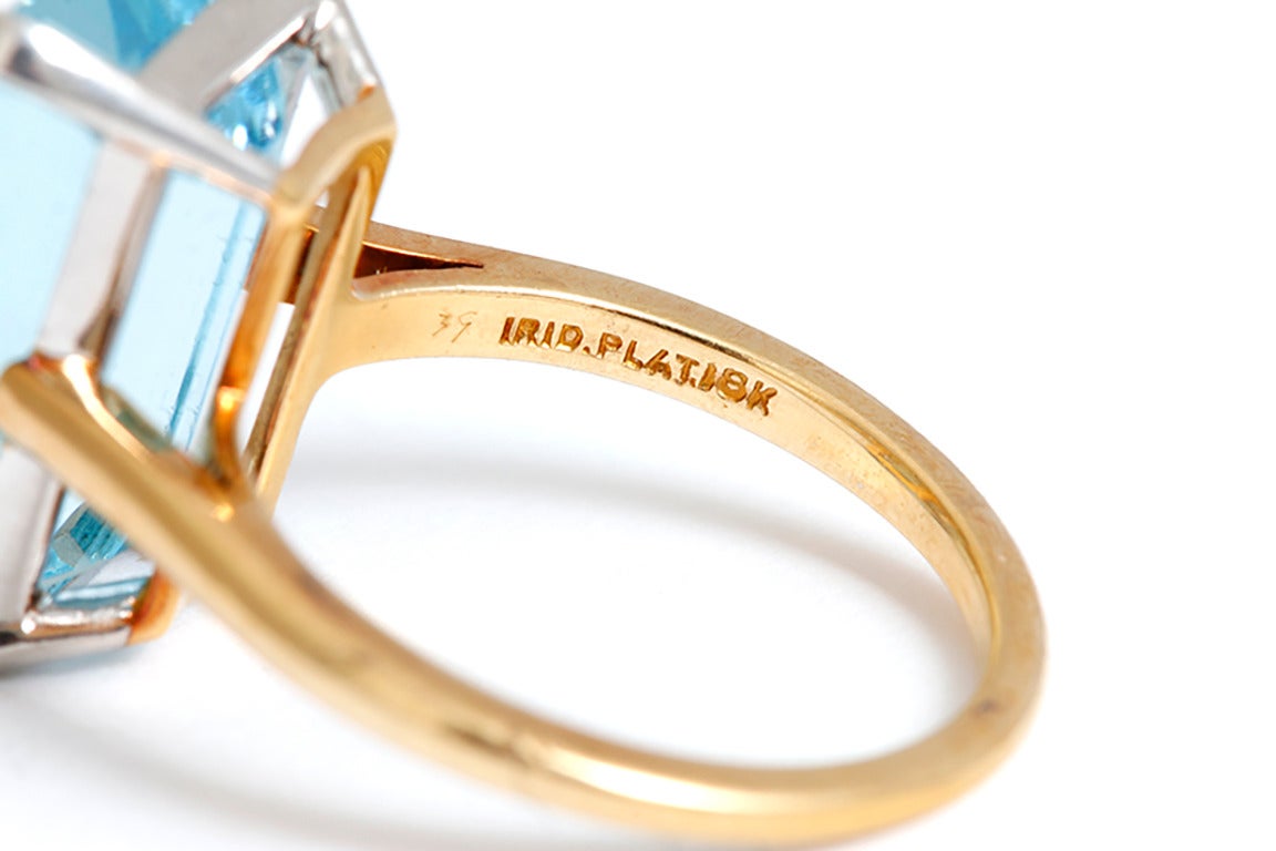 Tiffany & Co. Aquamarine Gold Platinum Solitaire Ring In Excellent Condition In Dallas, TX