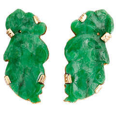Ming's of Hawaii Jade Yellow Gold Clip Earrings with Hawaiian Motif