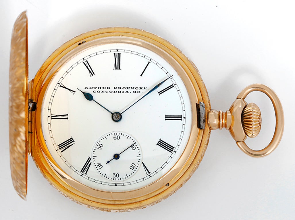 Elgin Yellow Gold Ornately Engraved 16s Hunting Case Pocket Watch In Good Condition In Dallas, TX