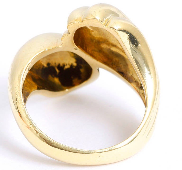 Charming Yellow Gold Swirl Ring Size 5 - 5 1/2
