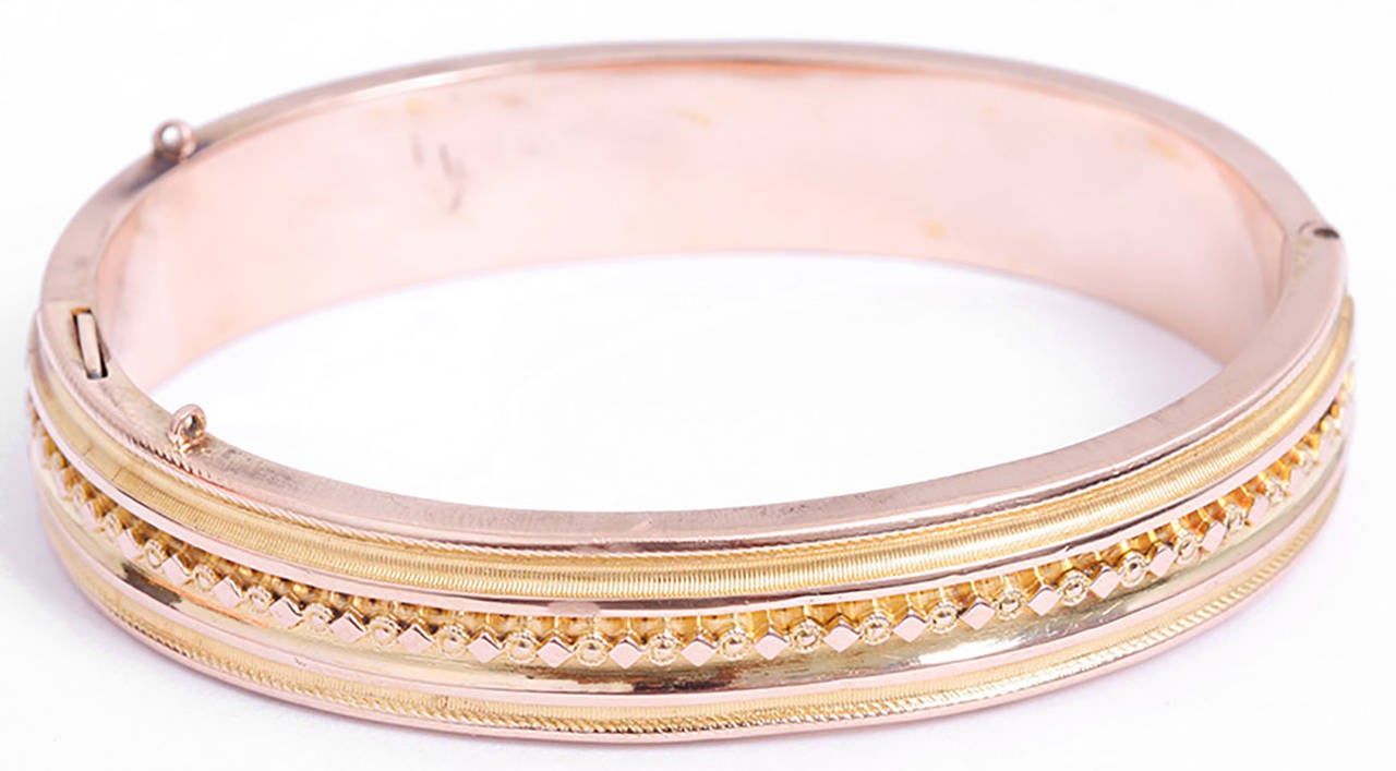 Beautiful Antique Rose Gold Bangle Bracelet In Excellent Condition In Dallas, TX