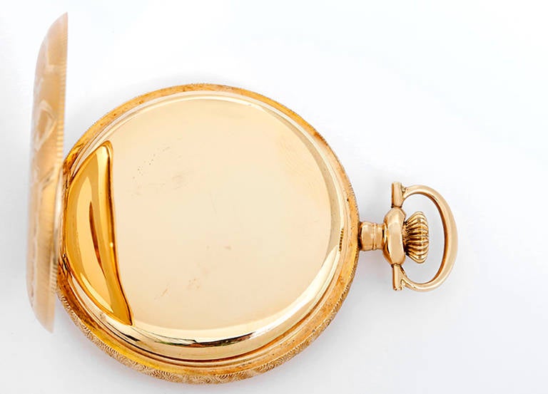 Waltham Yellow Gold Hunting Case Pocket Watch In Good Condition In Dallas, TX