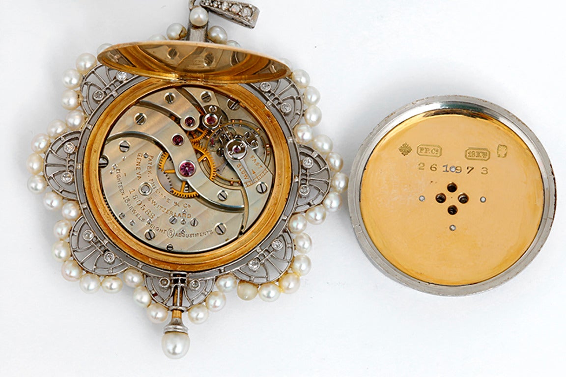 Patek Philippe Lady's Gold and Enamel Pendant Watch circa 1910s In Good Condition In Dallas, TX