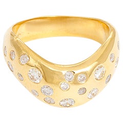Stunning Diamond Yellow Gold Ring