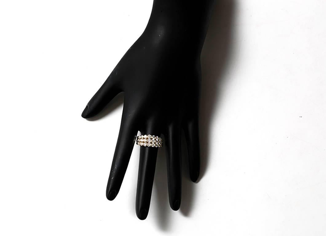 Women's Amazing Diamond Gold Ring