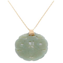 Vintage Beautiful Jade Gold Pendant Necklace