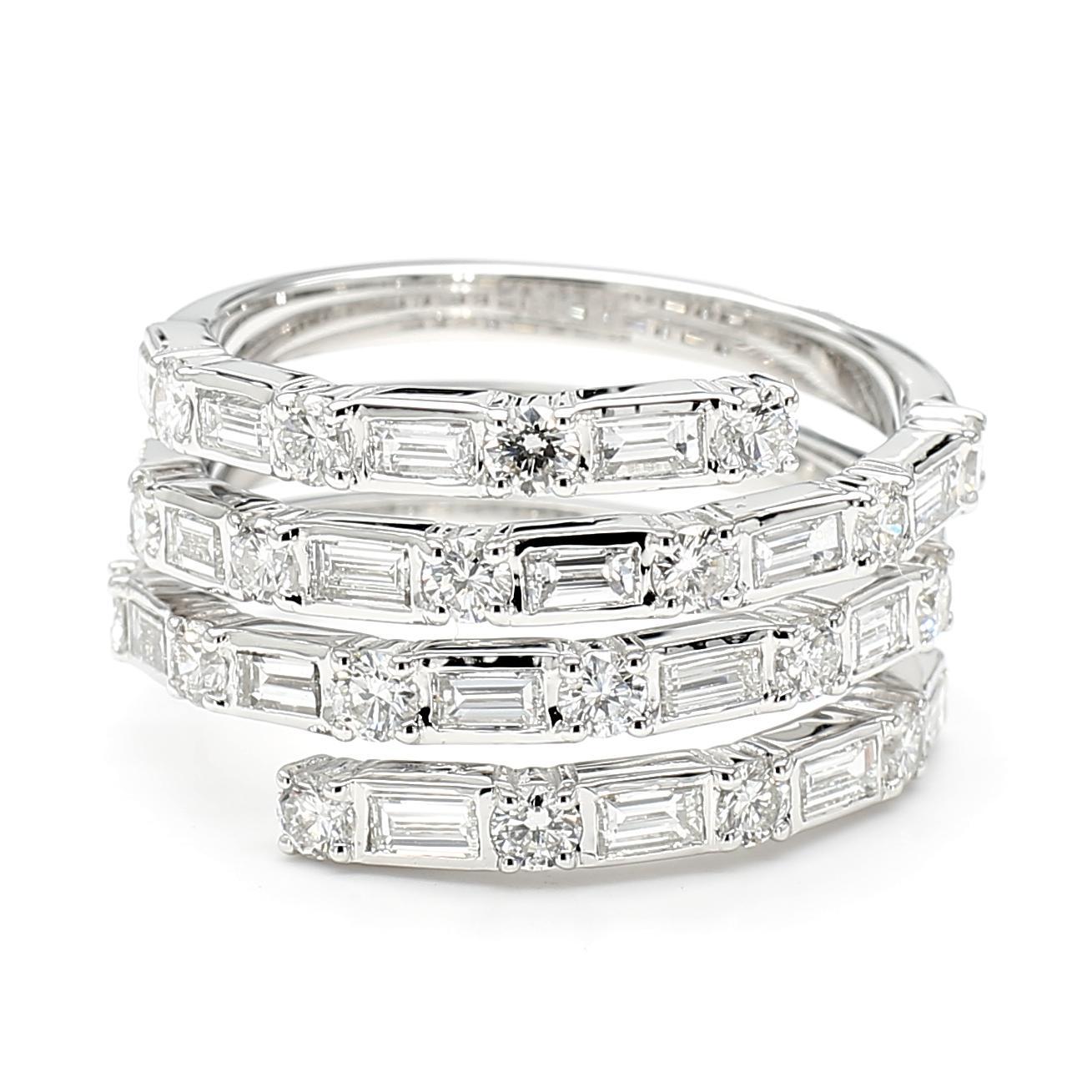 Cocktailring aus Weißgold mit natürlichem weißem Baguette-Diamant 1.87 Karat TW (Zeitgenössisch) im Angebot