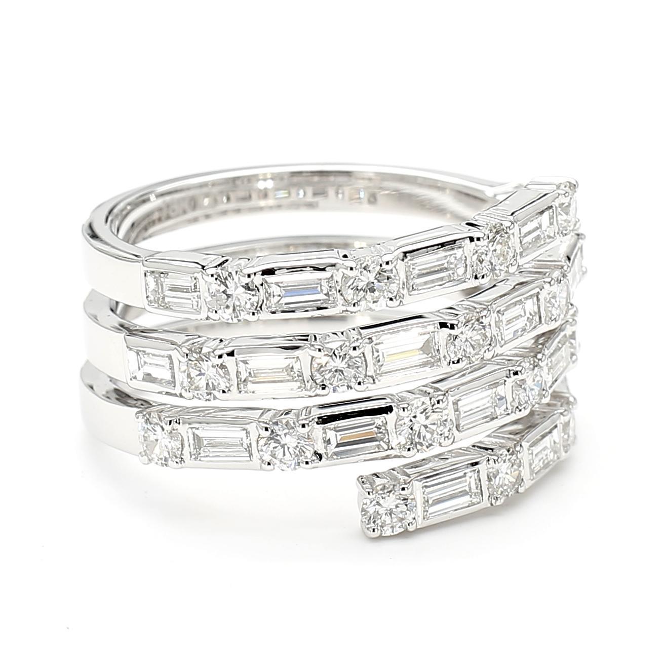 Cocktailring aus Weißgold mit natürlichem weißem Baguette-Diamant 1.87 Karat TW (Baguetteschliff) im Angebot