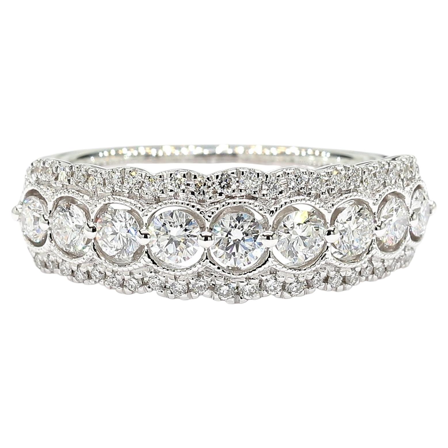 Bague cocktail en or blanc naturel avec diamants ronds de 0.74 carat poids total