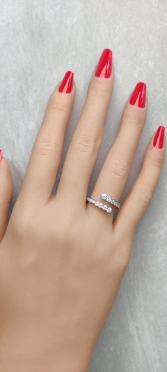 Cocktailring, natürlicher weißer runder Diamant 0.80 Karat TW Weißgold