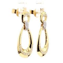 Boucles d'oreilles en or ornées de diamants ronds blancs naturels de 0.23 carats TW