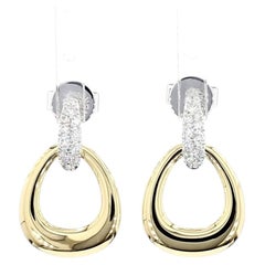 Boucles d'oreilles en or ornées de diamants ronds blancs naturels de 0.32 carats TW